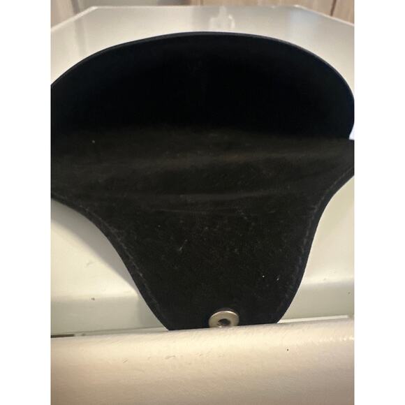 Ray Ban Belt Loop Glasses Case for Eyeglasses Sunglasses Case Black XL - Picture 9 of 9